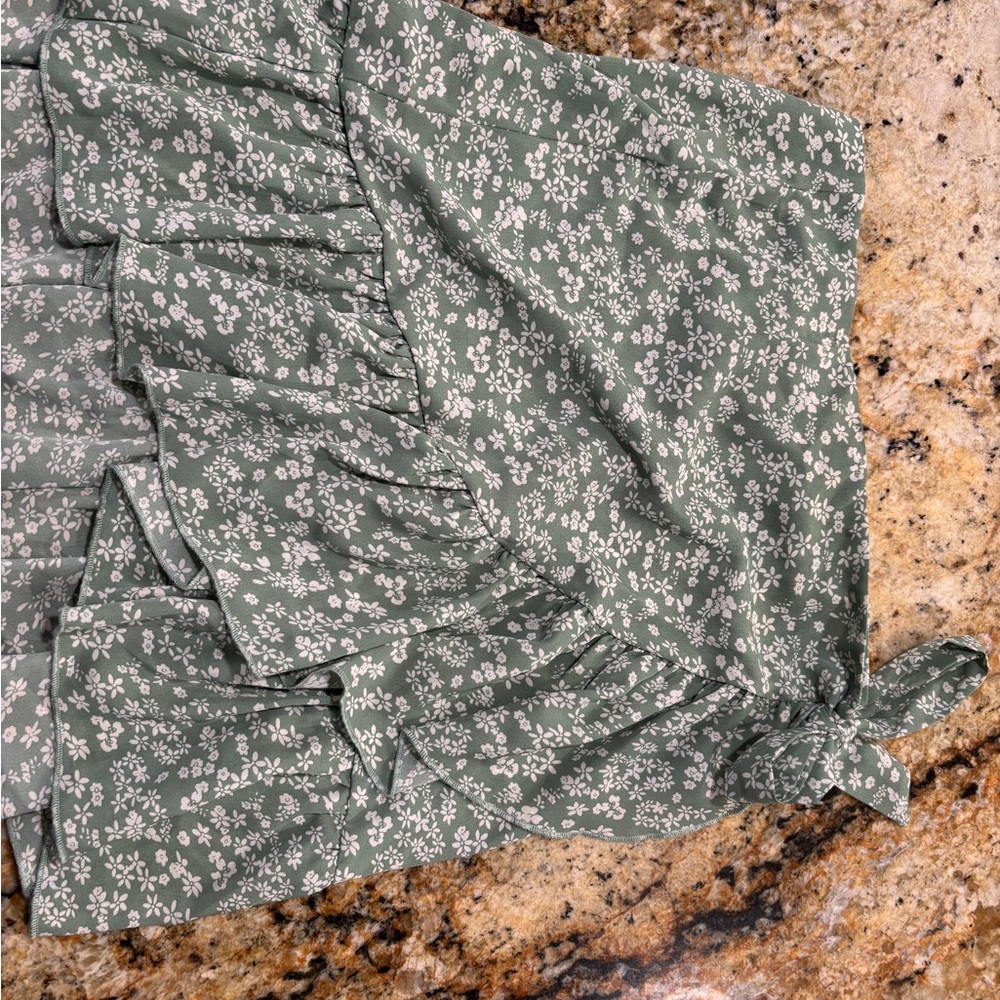 SHEIN Green Ruffled Wrap Mini Skirt